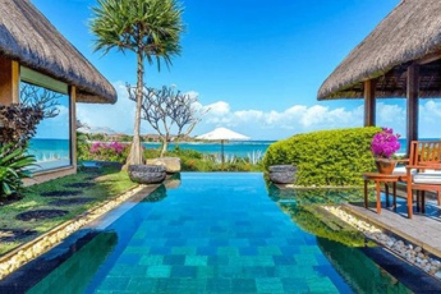 The Oberoi Pool